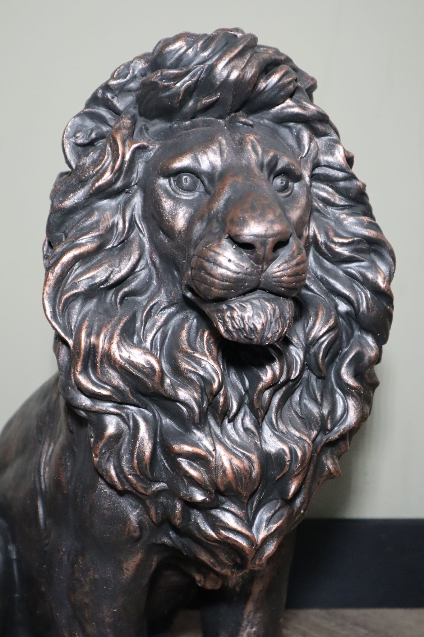 Bronzen leeuw beeld 60 cm XL dierenbeeld tuin en interieur decoratie