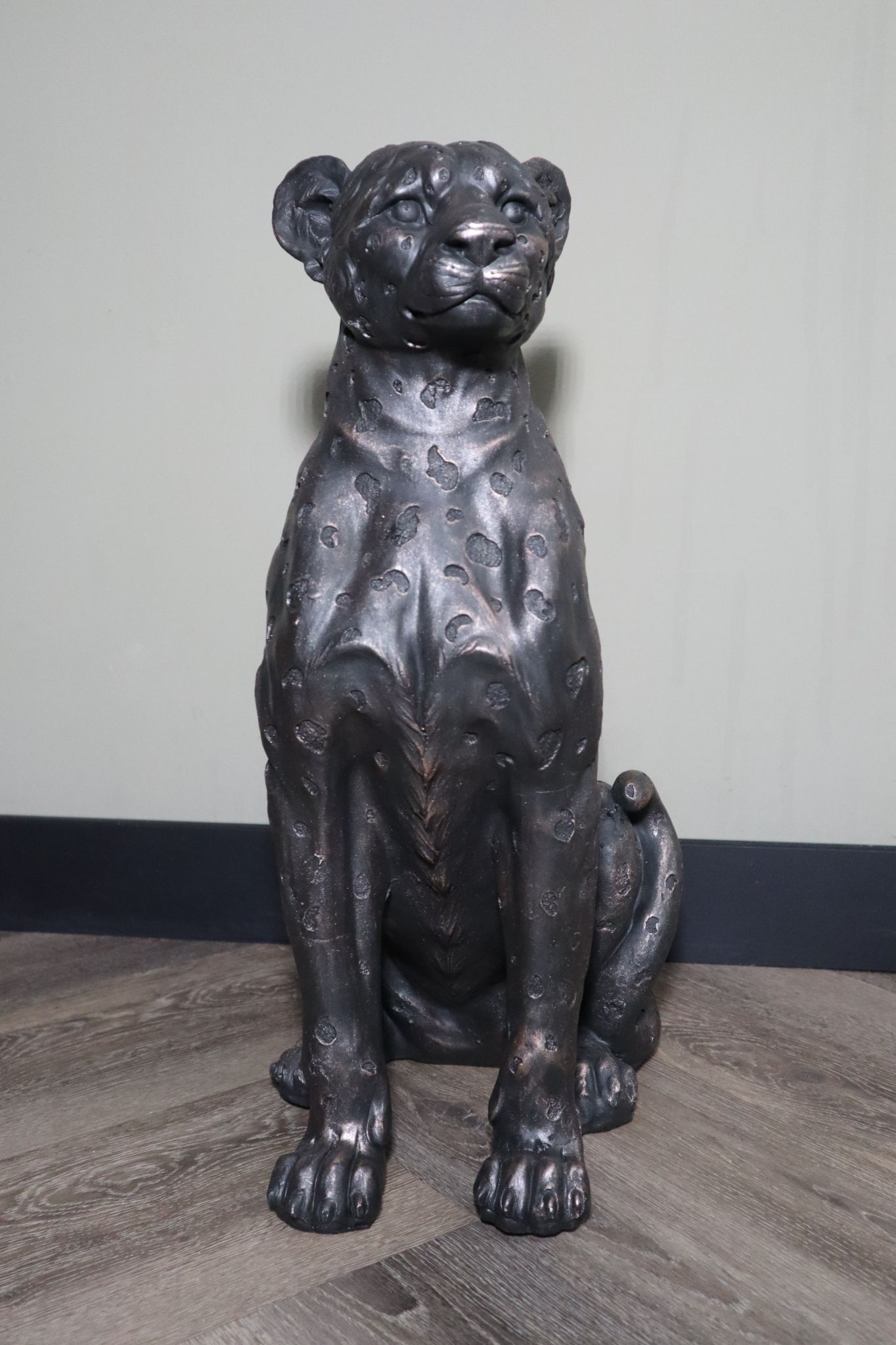 Luipaard beeld brons 59 cm tuinbeeld dierenbeeld decoratie