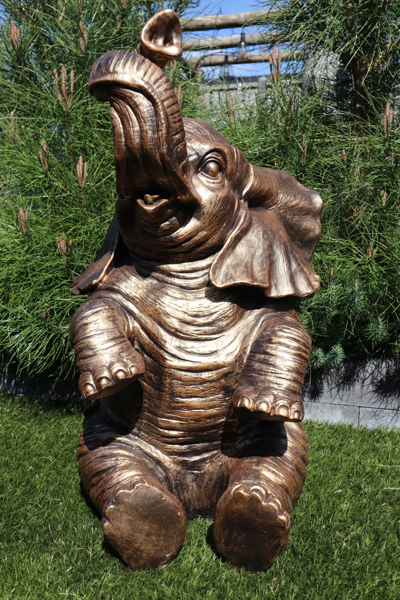 Olifant beeld 86 cm goud XL zittend eyecatcher tuinbeeld dierenbeeld