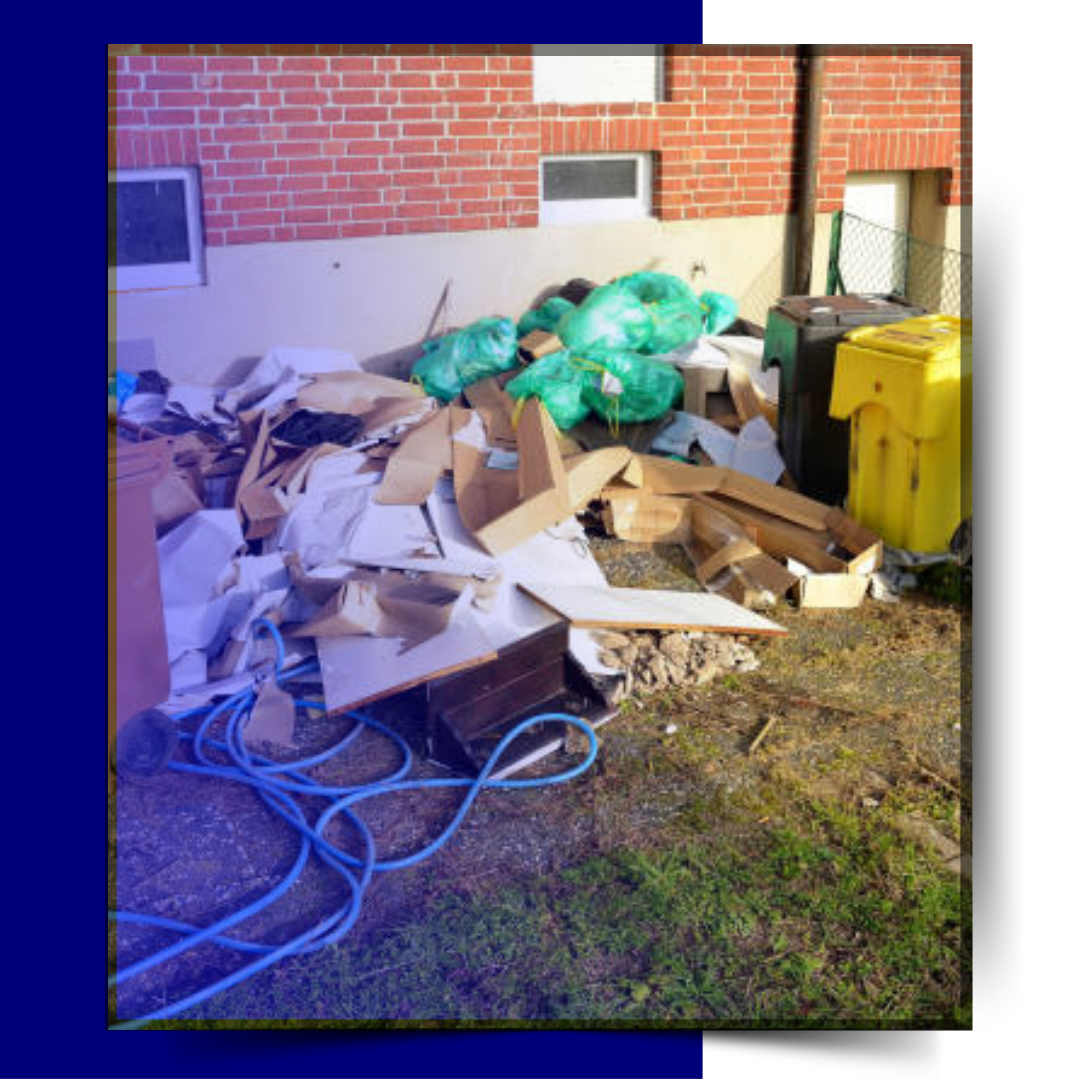 An image of garbage at the backyard