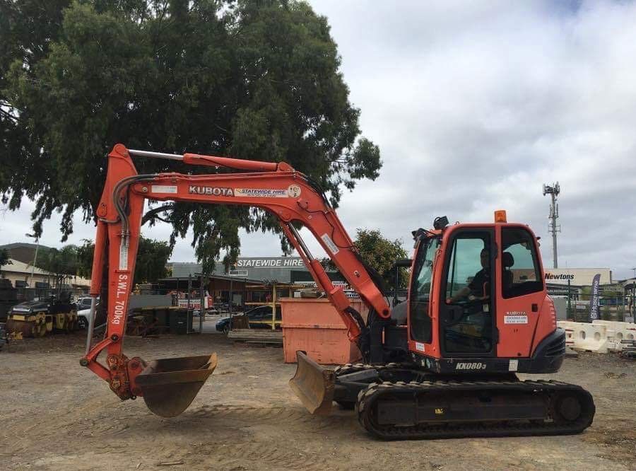 8-Tonne-Excavator-Hire-Adelaide-Kuboto