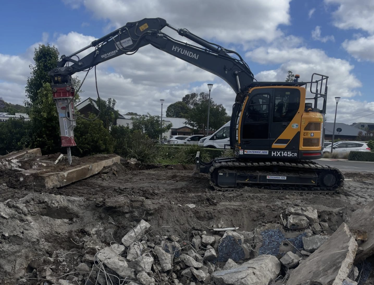 Site Excavator Hire For Projects In Civil Works Adelaide
