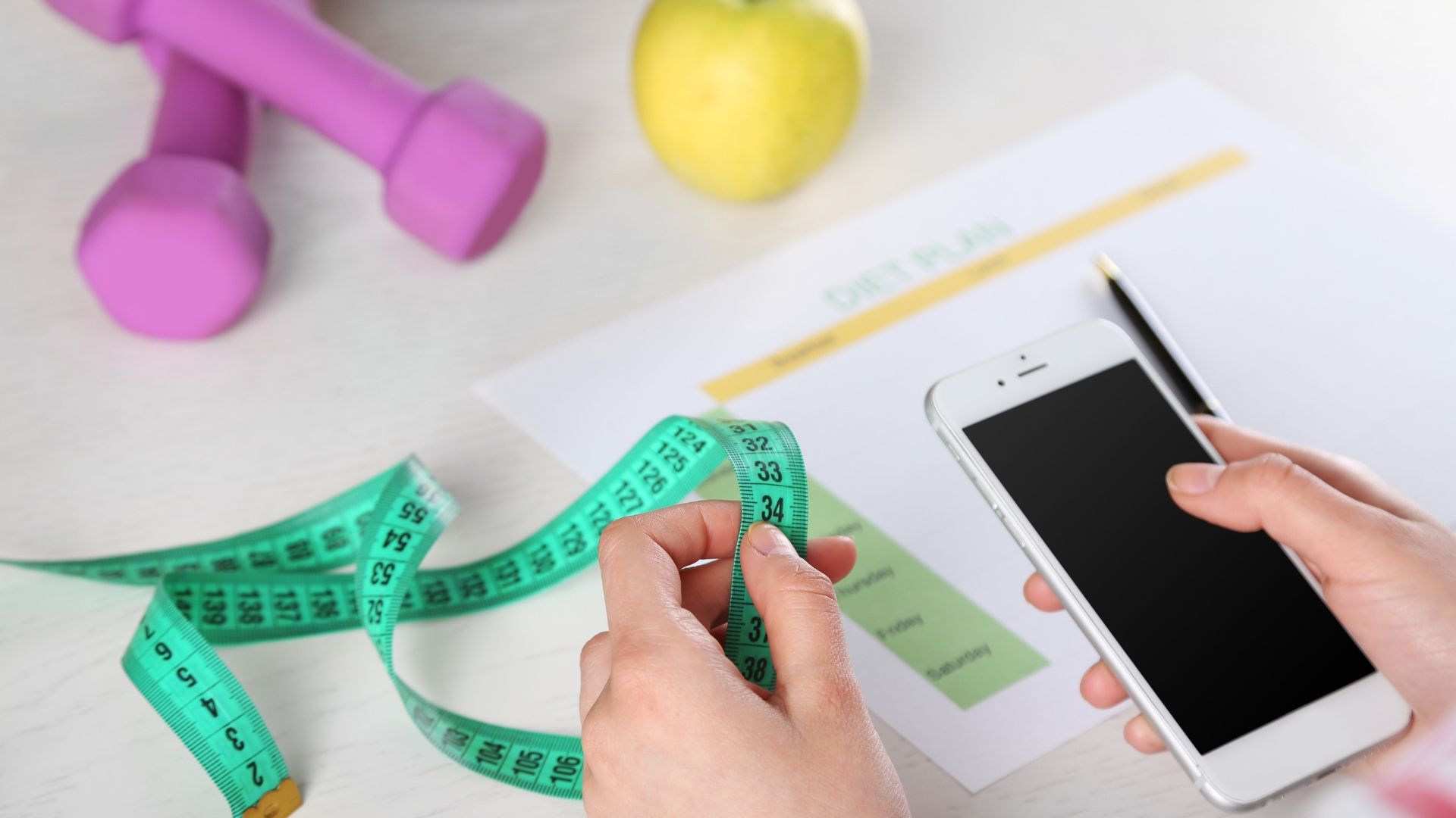 Making a weight loss plan at home? Get practical tips and learn when it makes sense to seek expert support. Making a weight loss plan at home? Get practical tips and learn when it makes sense to seek expert support.