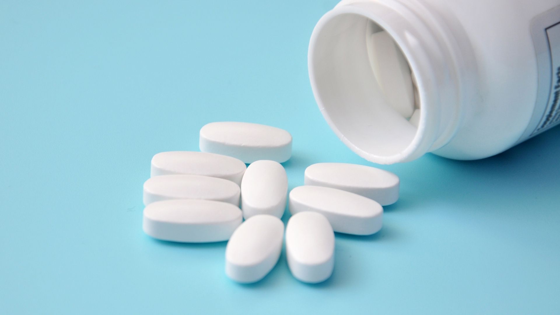 A new tablet-based medication has beaten oral semaglutide (Rybelsus) for weight loss. Let's unpack the results to see what they really mean. A new tablet-based medication has beaten oral semaglutide (Rybelsus) for weight loss. Let's unpack the results to see what they really mean.