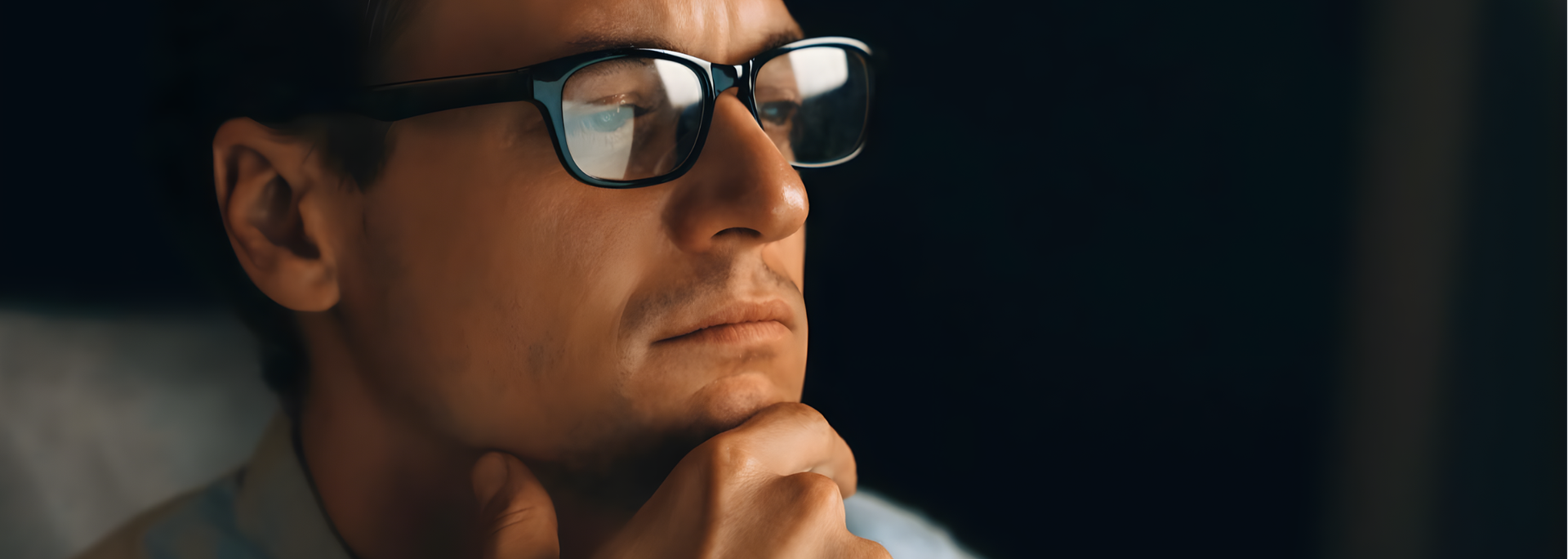 Picture of someone looking curious. Picture of someone looking curious.