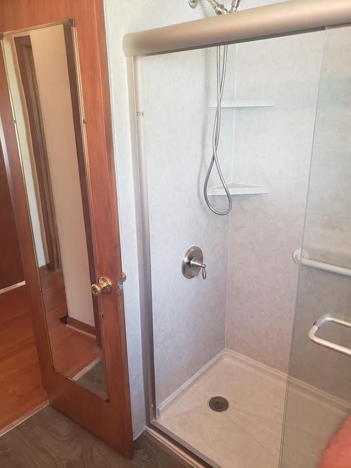 Shower Replacement - Missouri Bath & Window