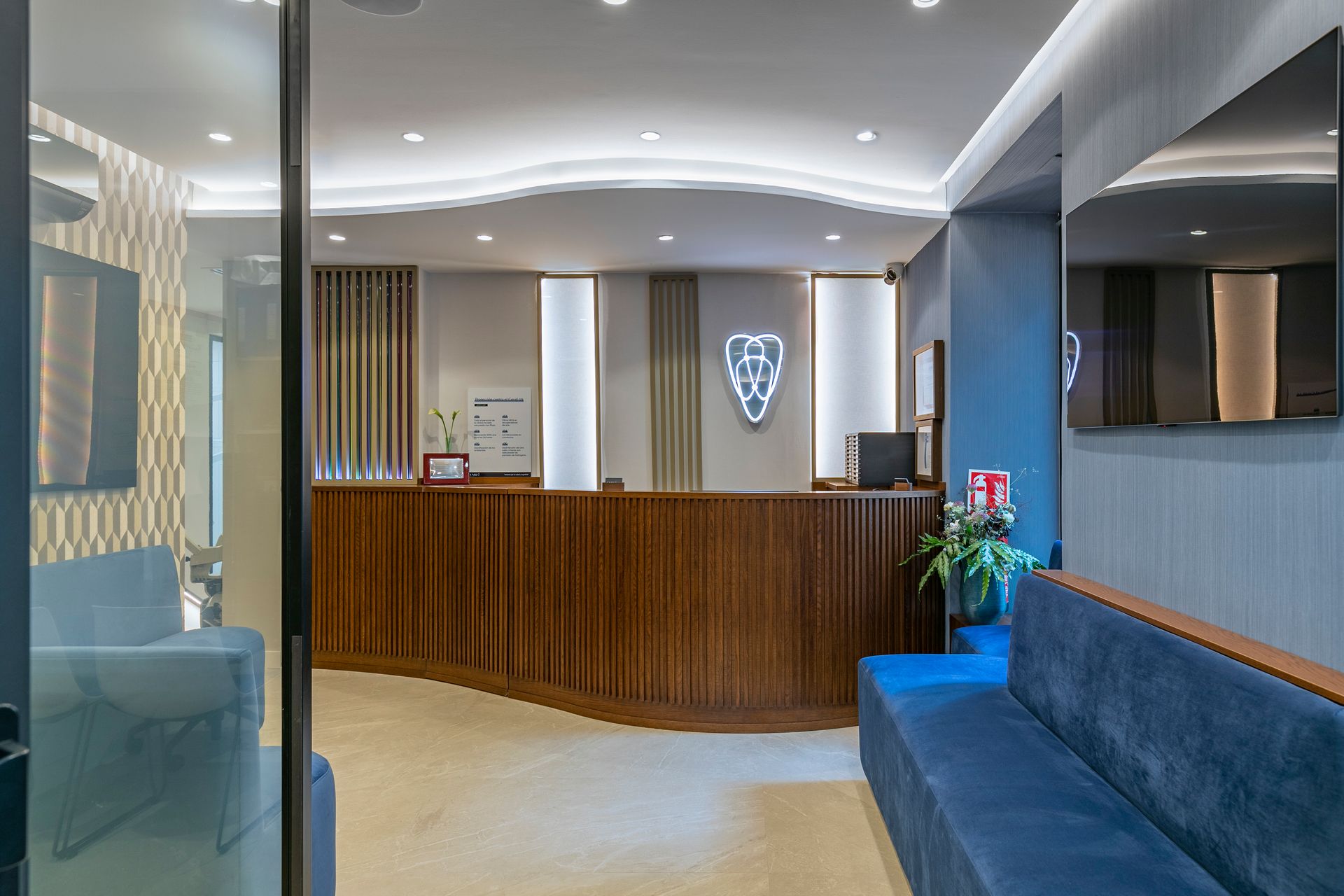  CLÍNICA DENTAL