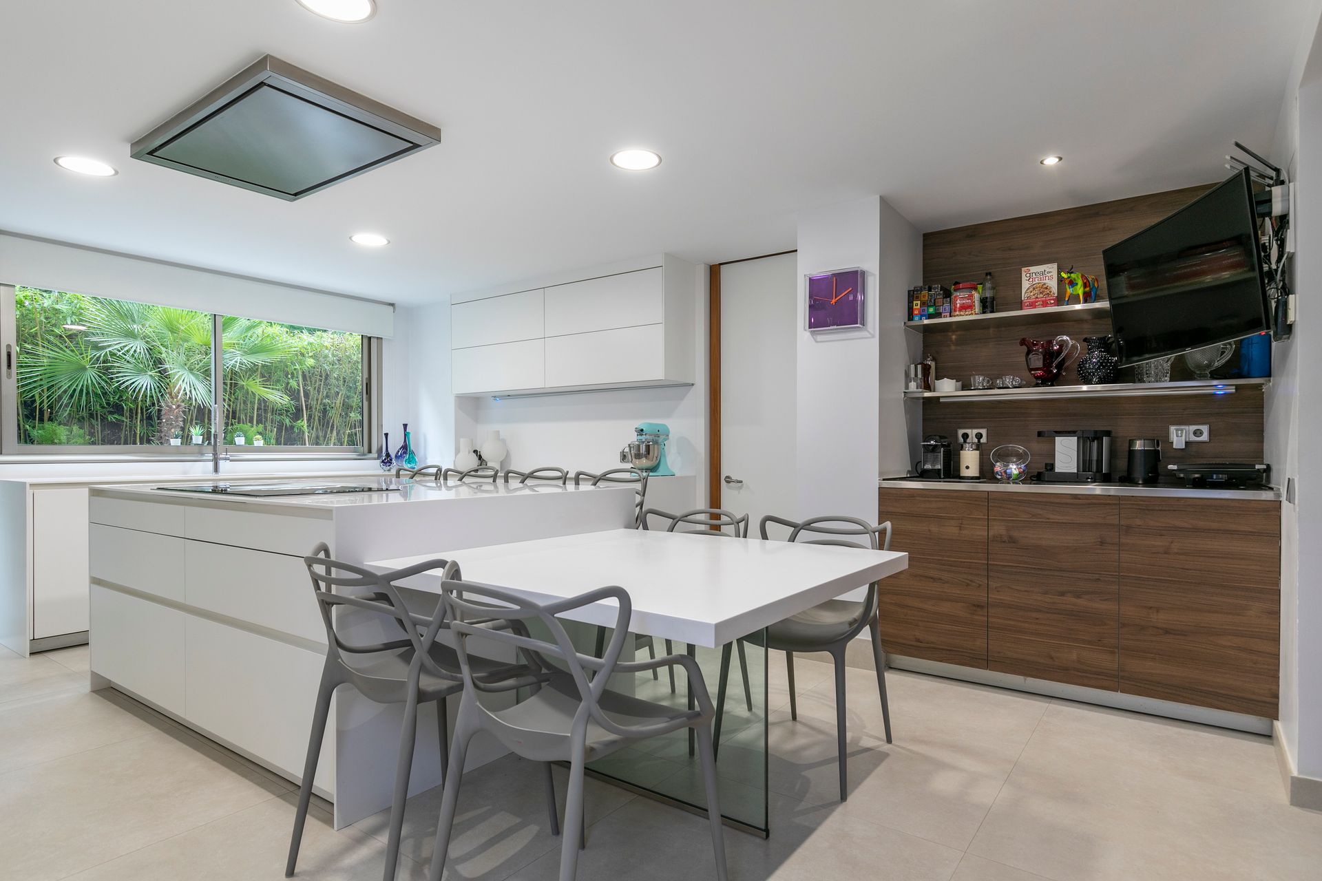 Reforma residencial en calle de lopez de hoyos madrid, estilo rustico