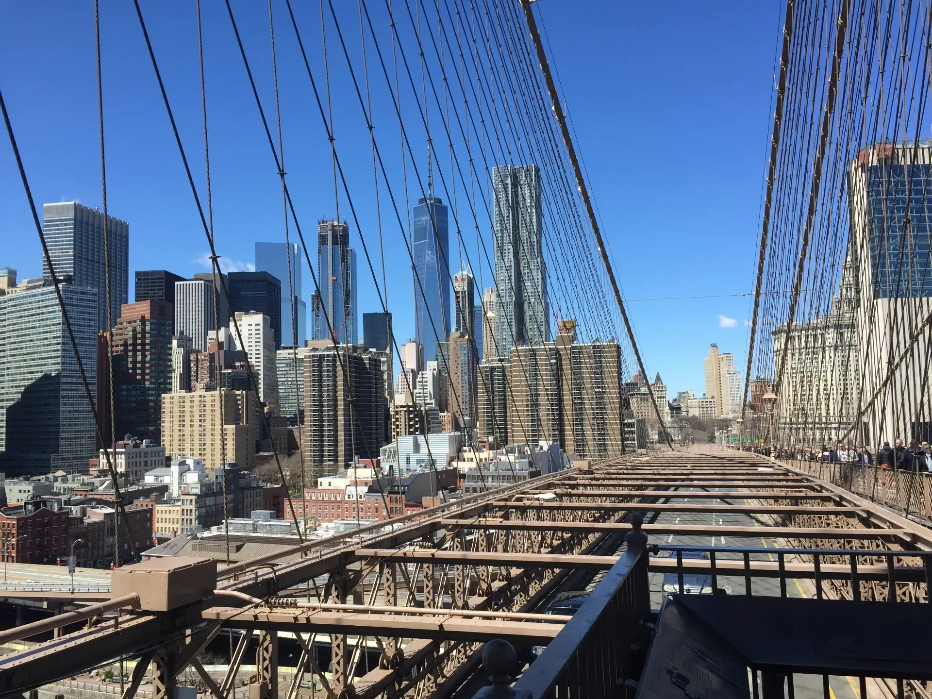 Debbie Nuttall Photographer | a view of new york city from the brooklyn bridge