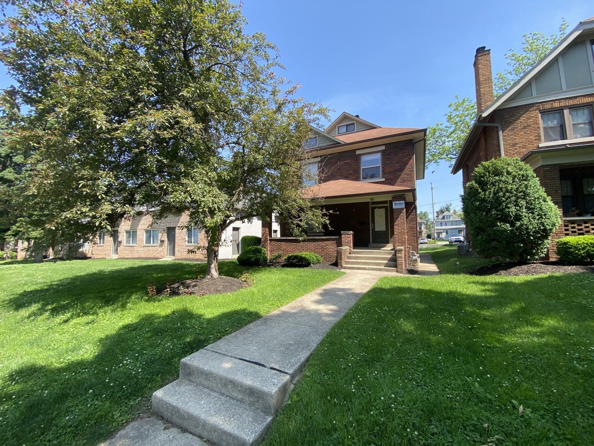 120 E. Lane Ave.