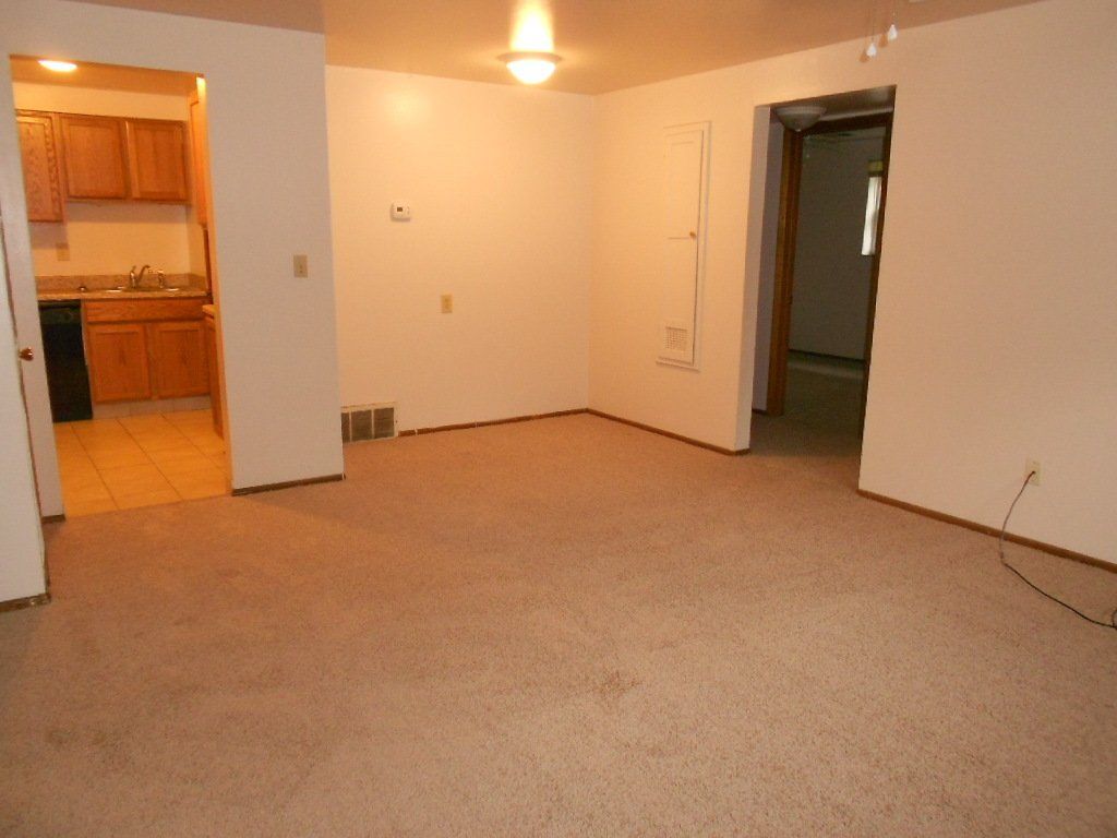 133 E Lane -Bedroom - Apt 1A 04