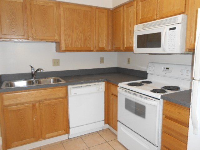 133 E Lane -Kitchen Apt 1C