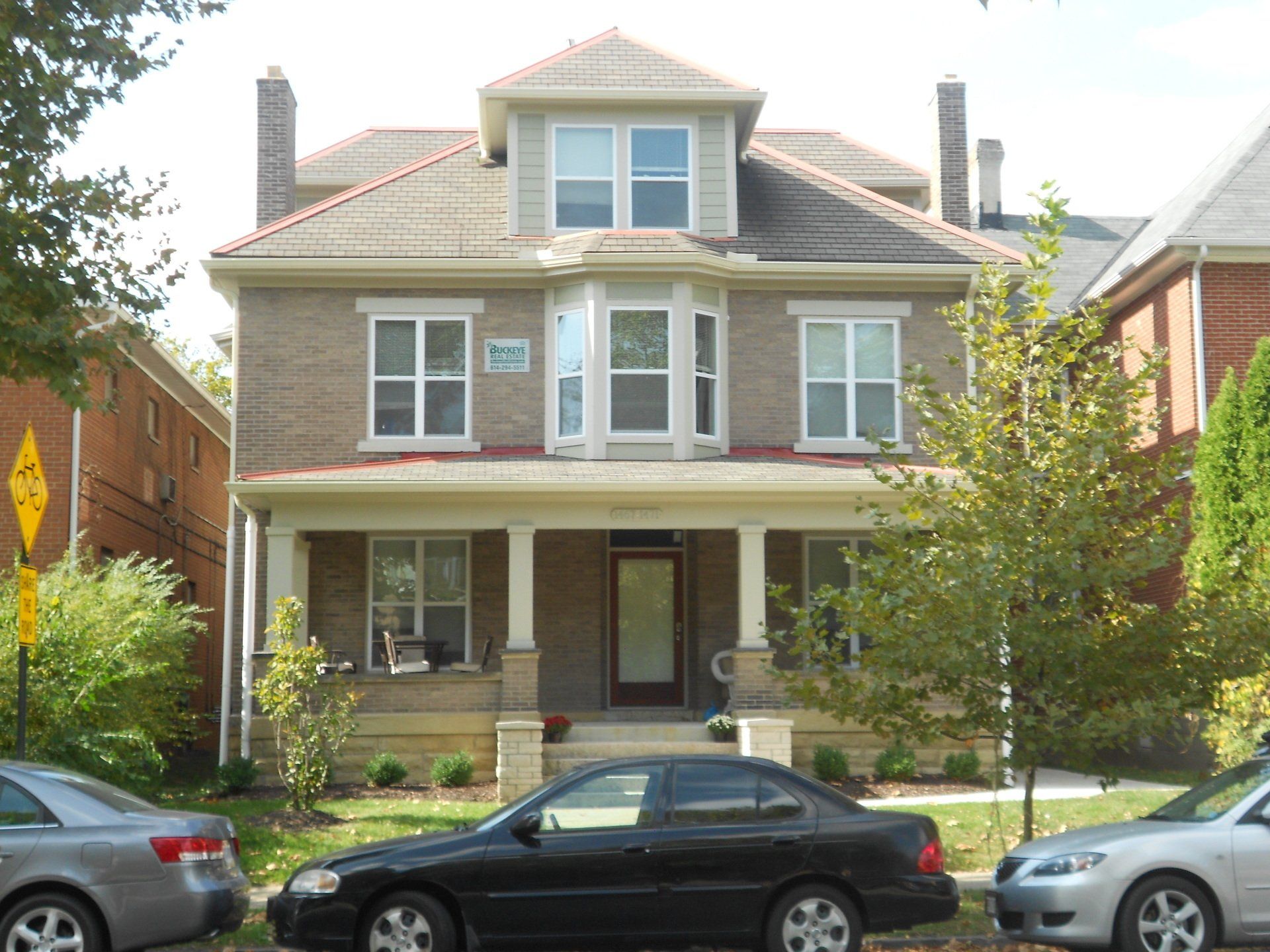 1469 Neil Ave.- Exterior