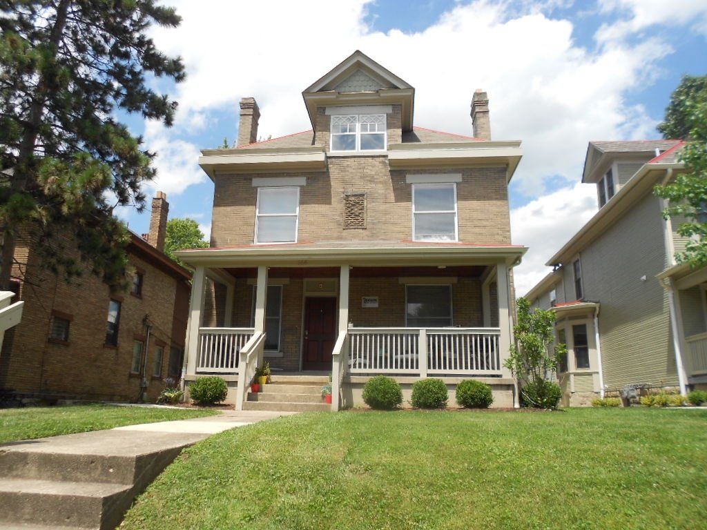 166 E. Lane Ave.