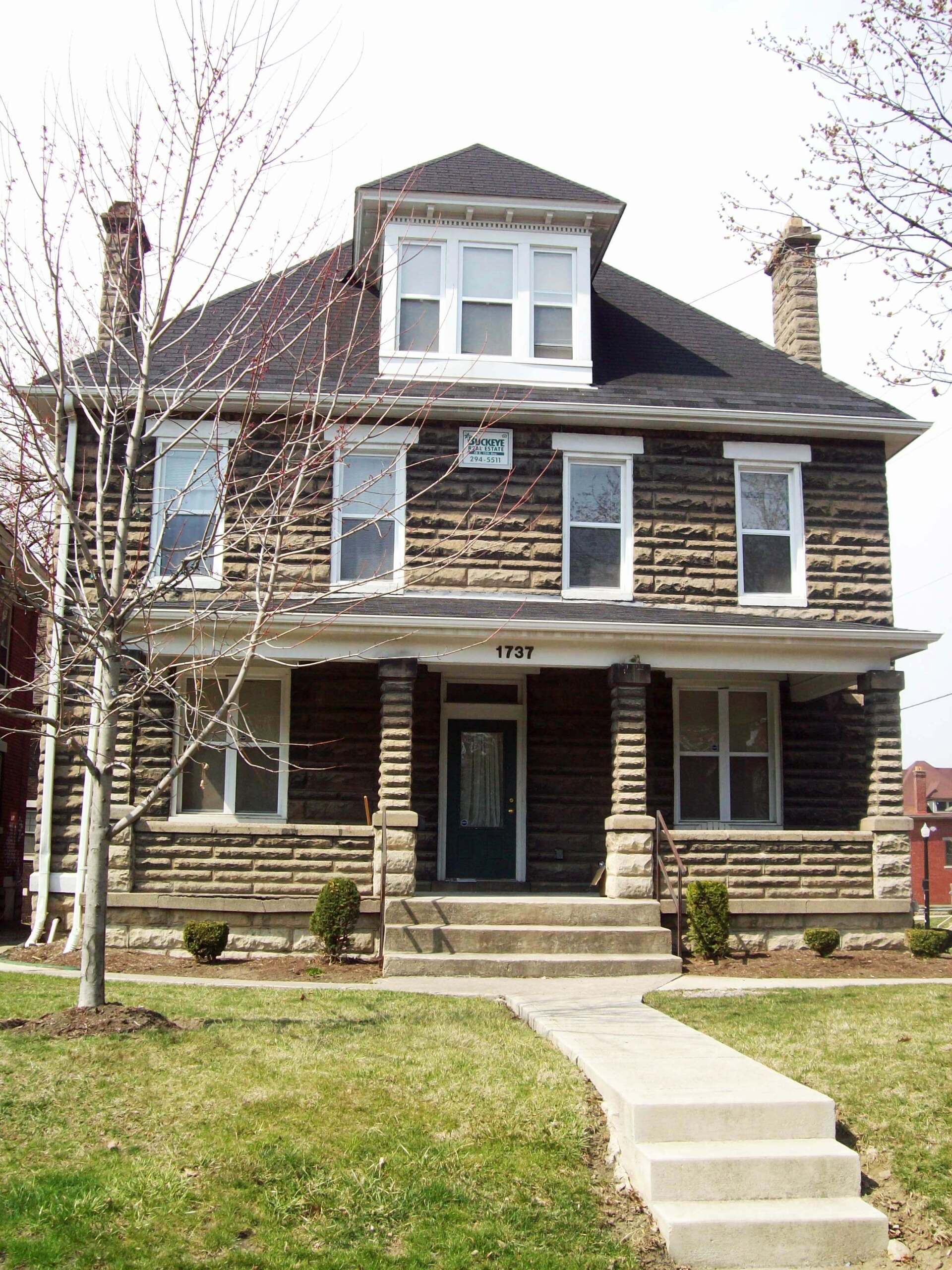 1737 Summit St.