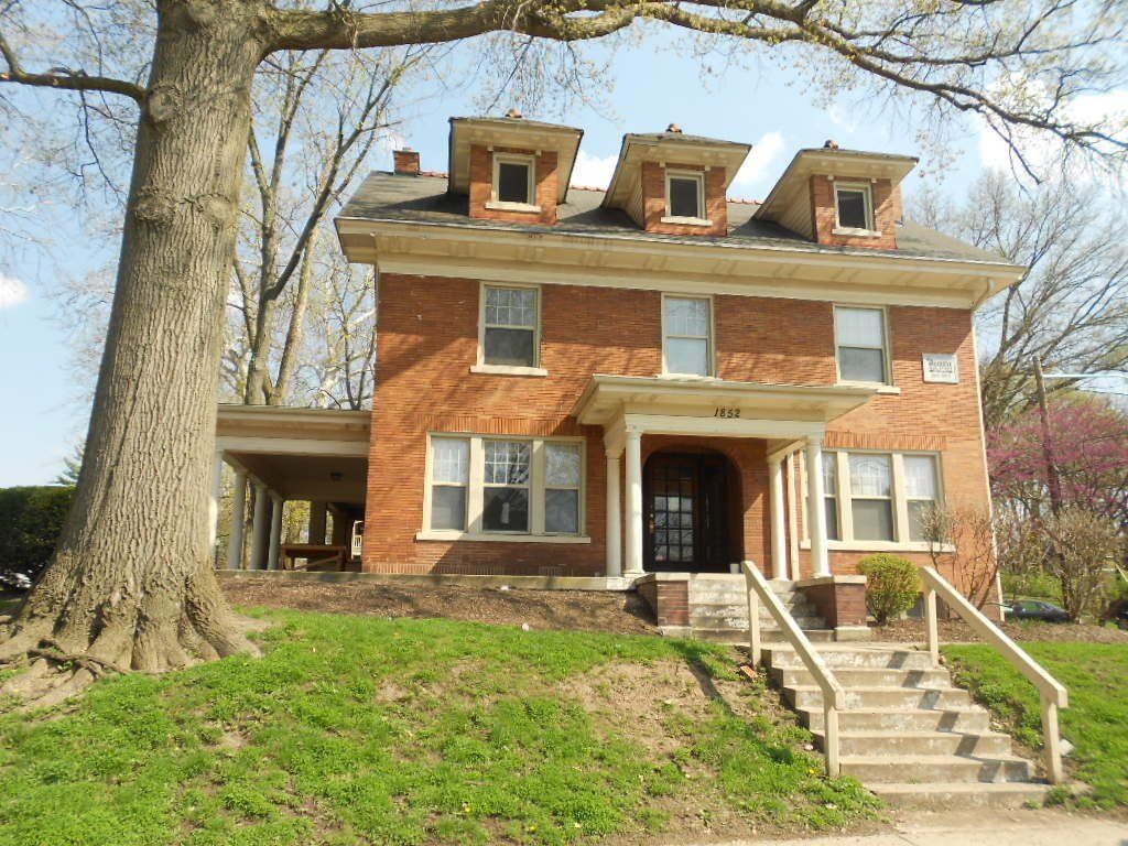 1852 Indianola Ave.