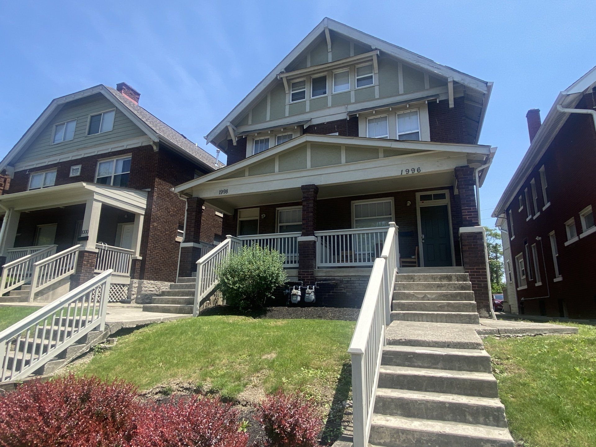 1998 Summit St.