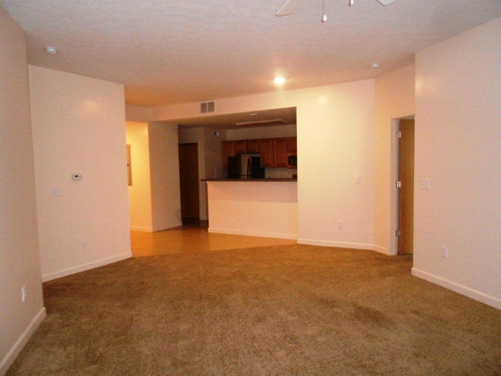 2492-2498 Neil Ave. - Living Room 01