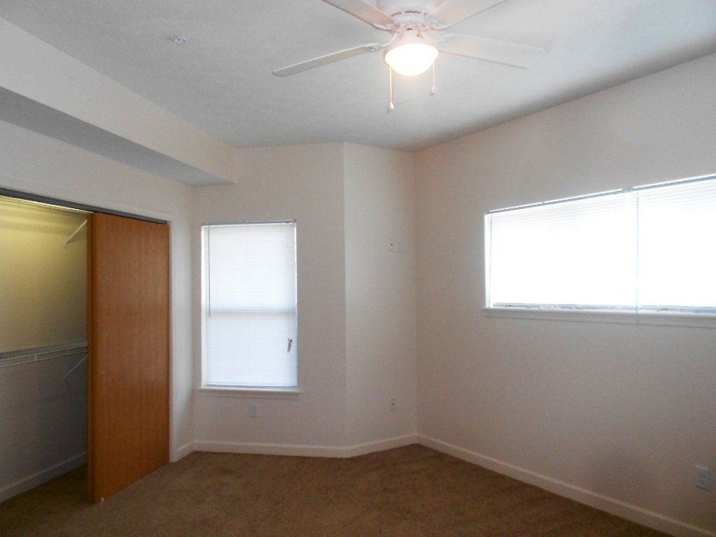 2492-2498 Neil Ave. -Bedroom 06