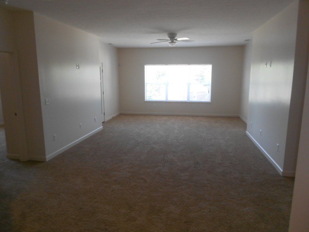 2492-2498 Neil Ave. -Bedroom 04