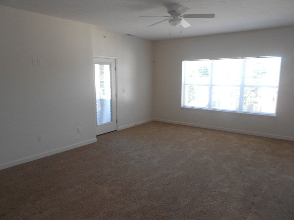 2492-2498 Neil Ave. -Bedroom 03