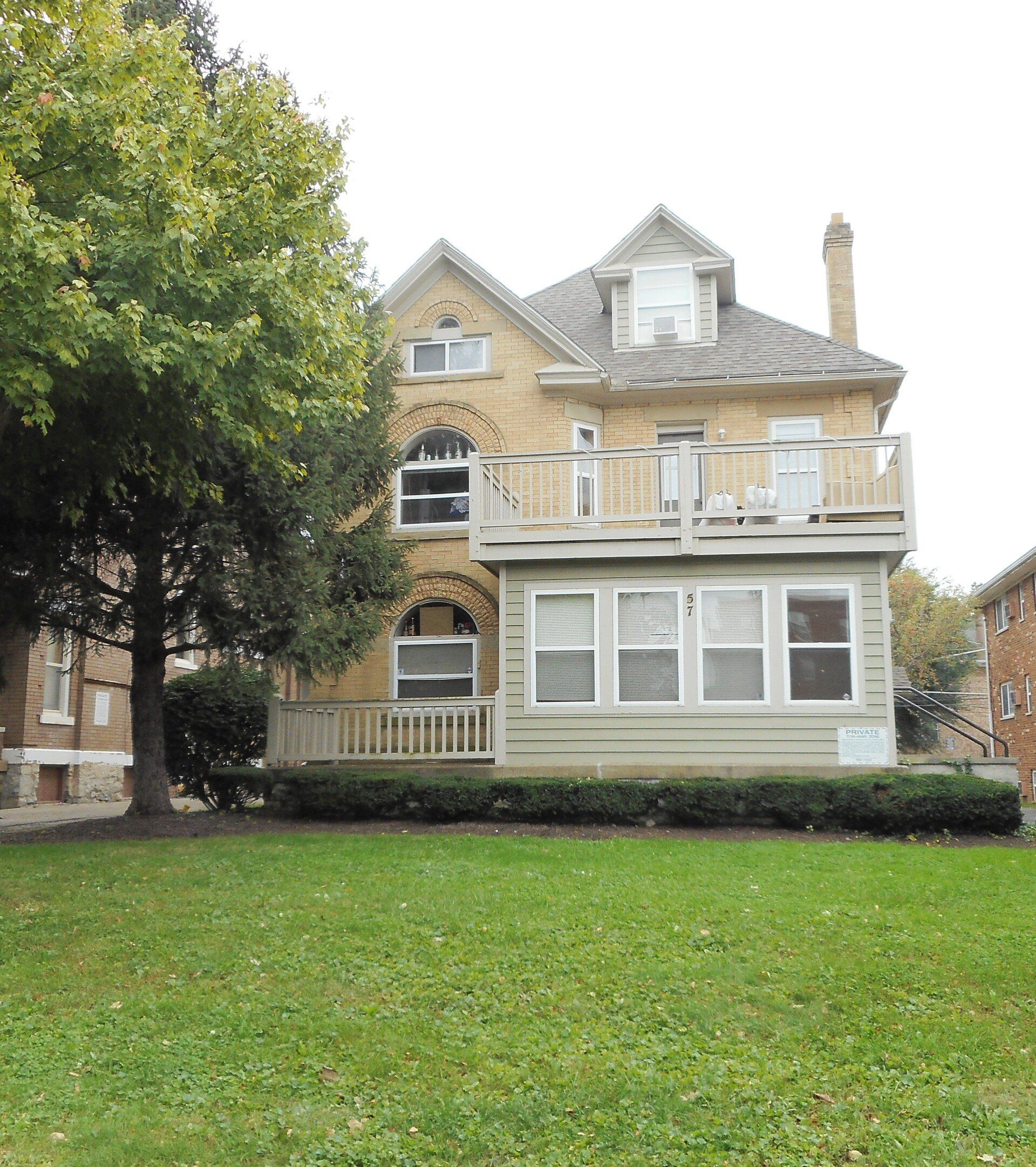 3 Bedrooms