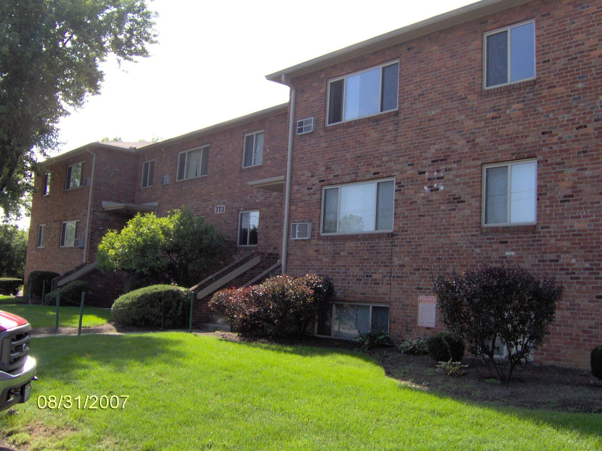 773 Riverview Dr.- Exterior
