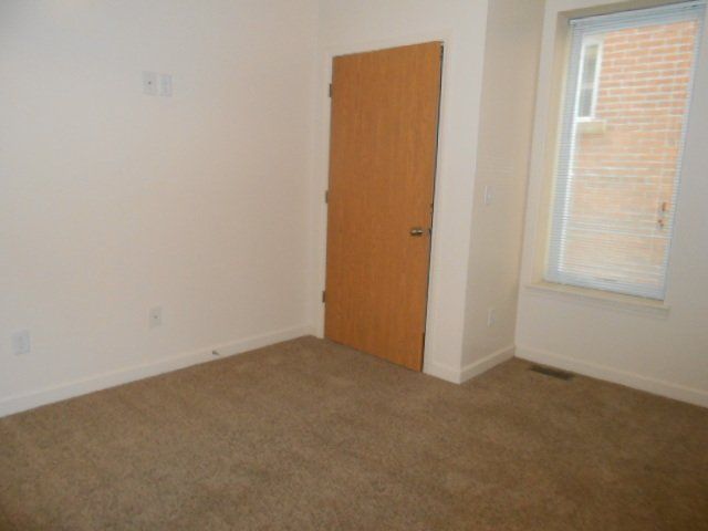 1469 Neil Ave.- Bedroom 05