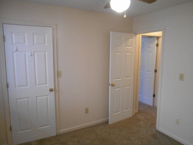 44 E. 12th Ave. Apt. C - Bedroom with Closet and Ceiling Fan