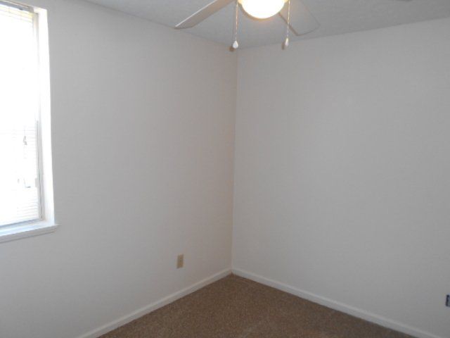 44 E. 12th Ave. Apt. C - Bedroom Ceiling Fan