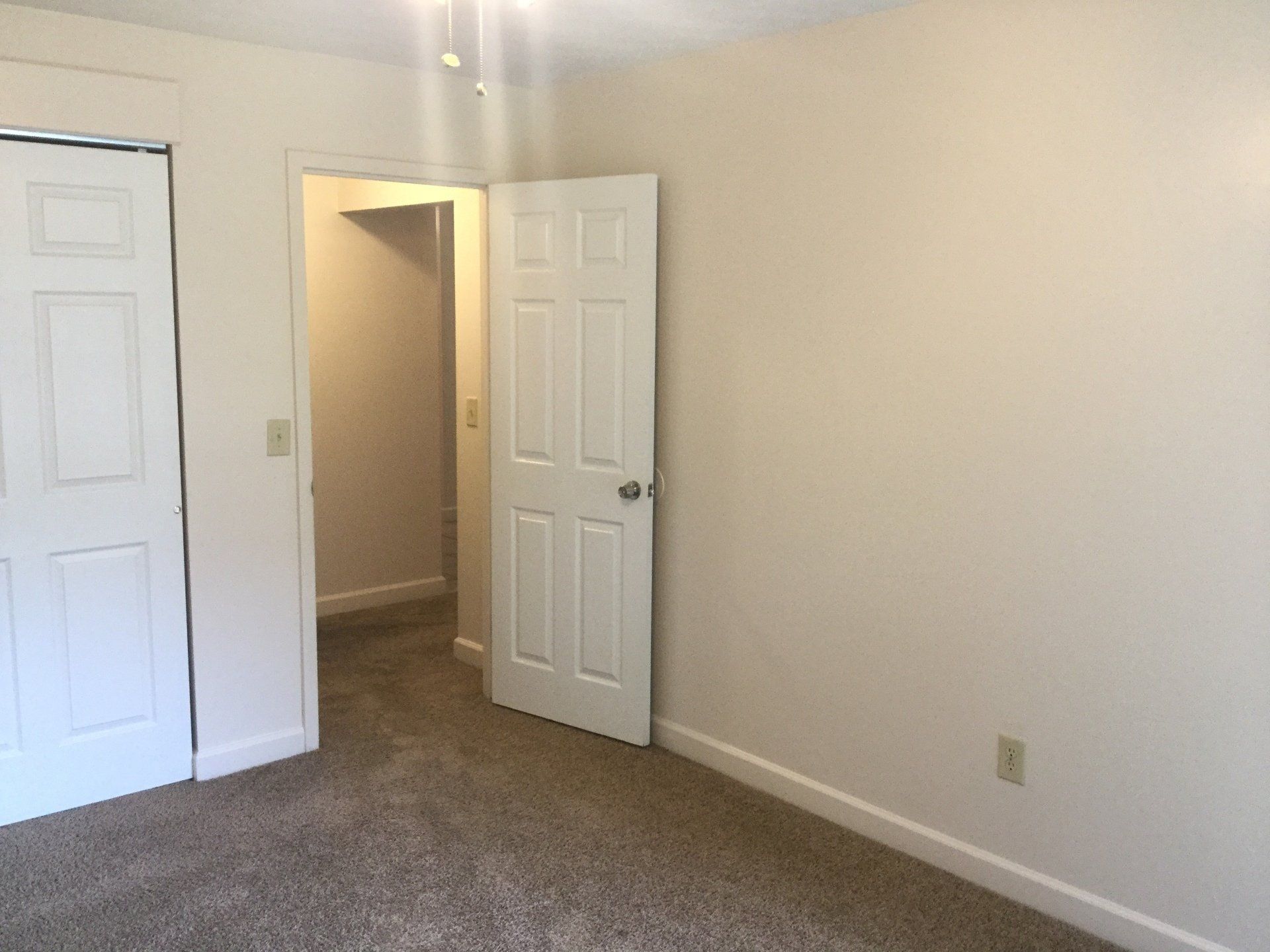 170-171 W. Maynard -Bedroom 02