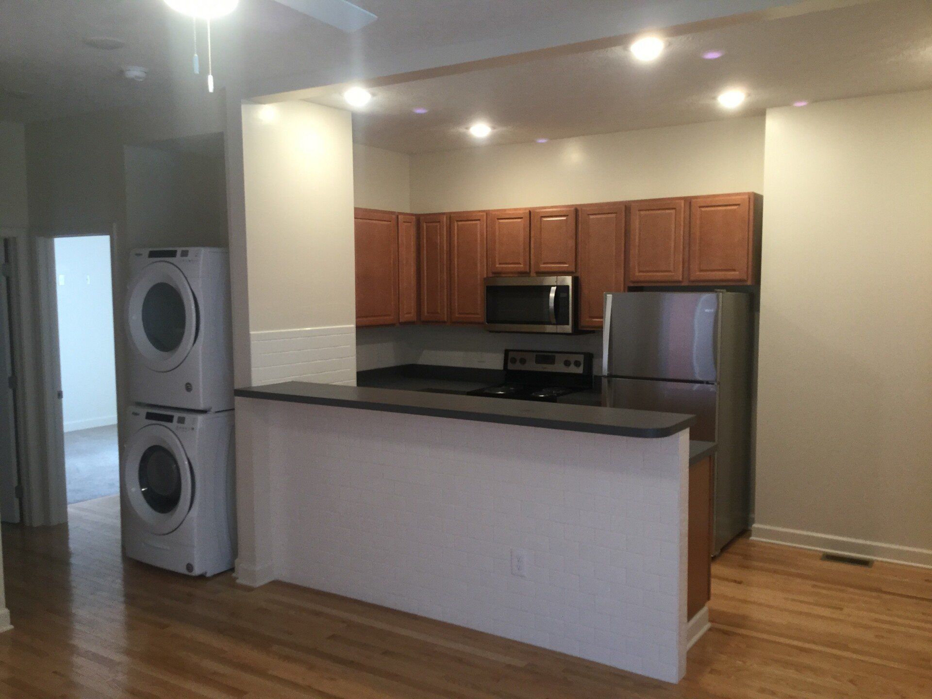 124 W. 8th Ave. - Kitchen 02