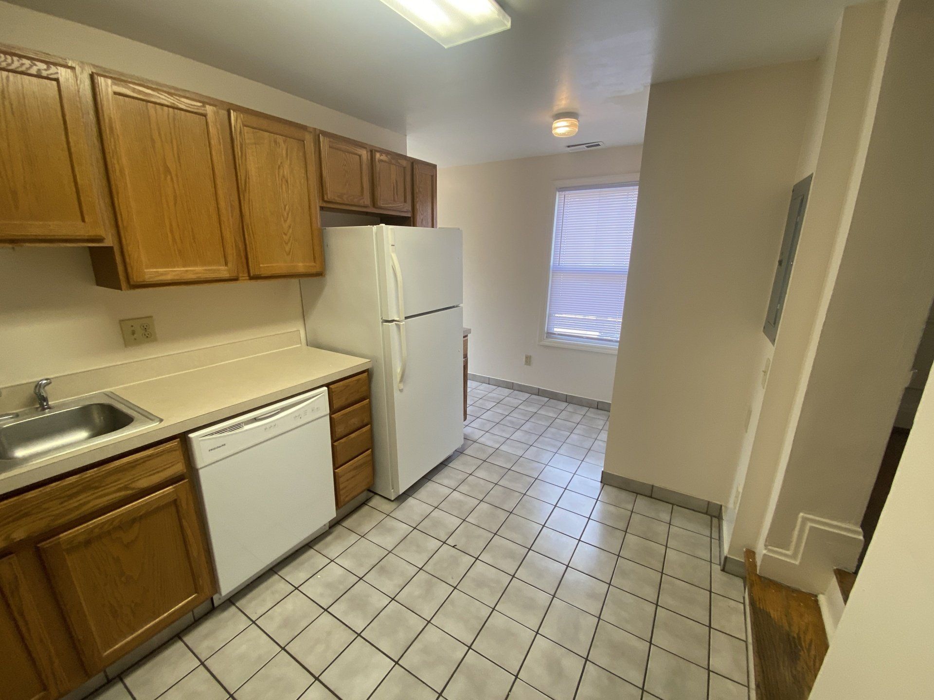 49.5 W. Tompkins Ave. - Kitchen 02