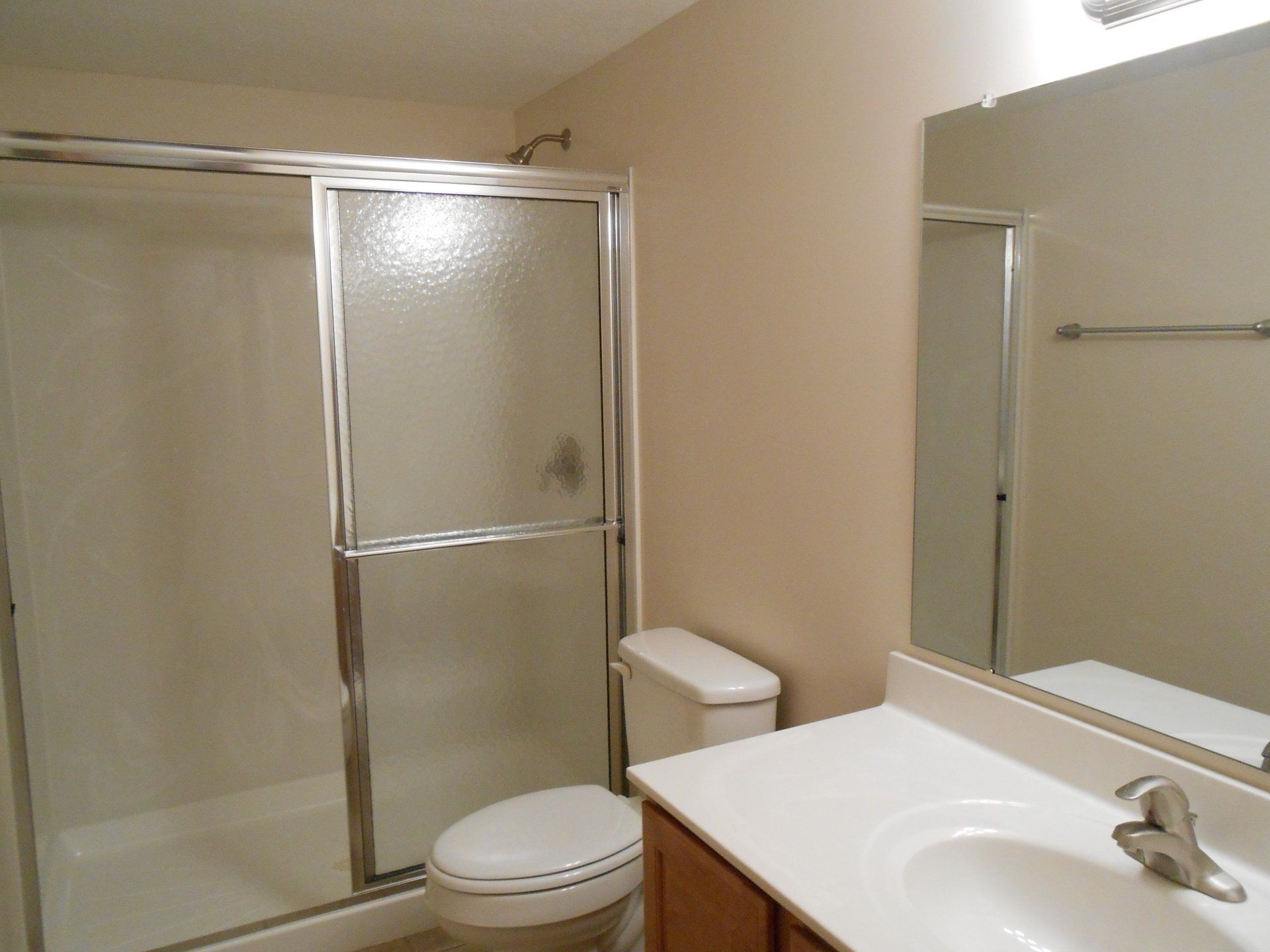 29-31-e-patterson-ave- Bathroom