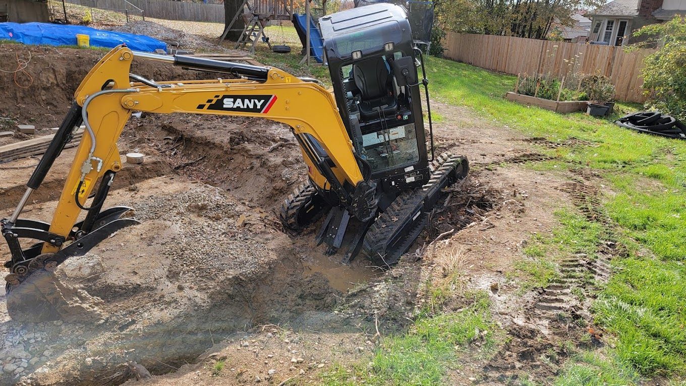 Excavator On Site in Kansas City, MO