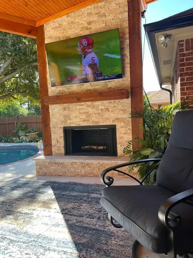 Covered Patio Living Area West Monroe LA
