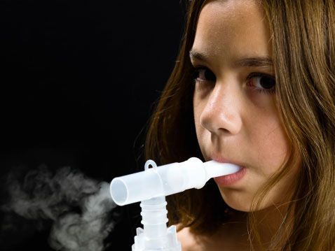 Cuida a tus hijos con un neumólogo pediátrico