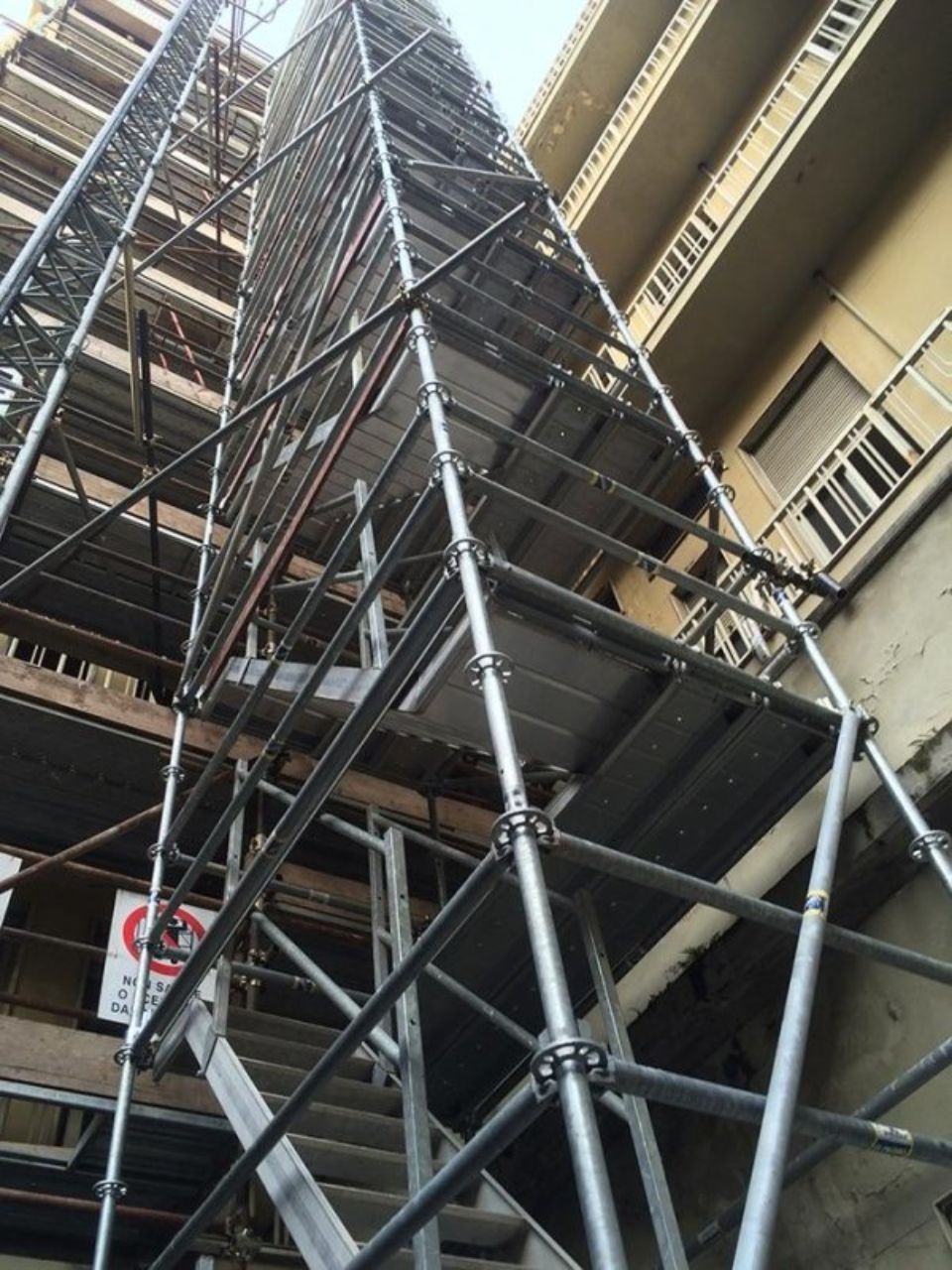 scale di sicurezza per cantieri