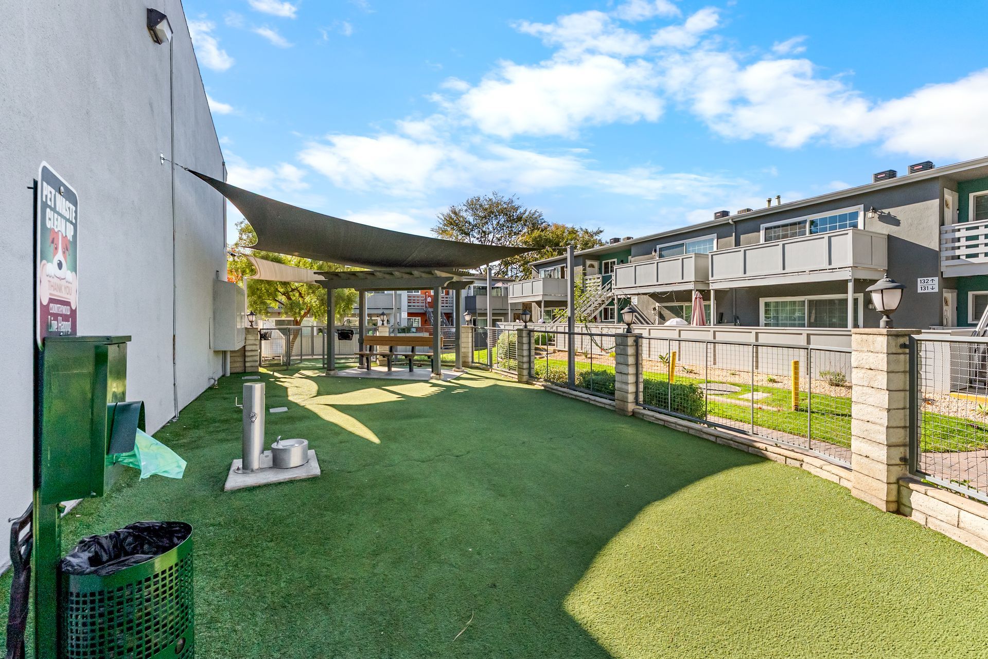 Sliding Photo Gallery Displaying Community Amenities