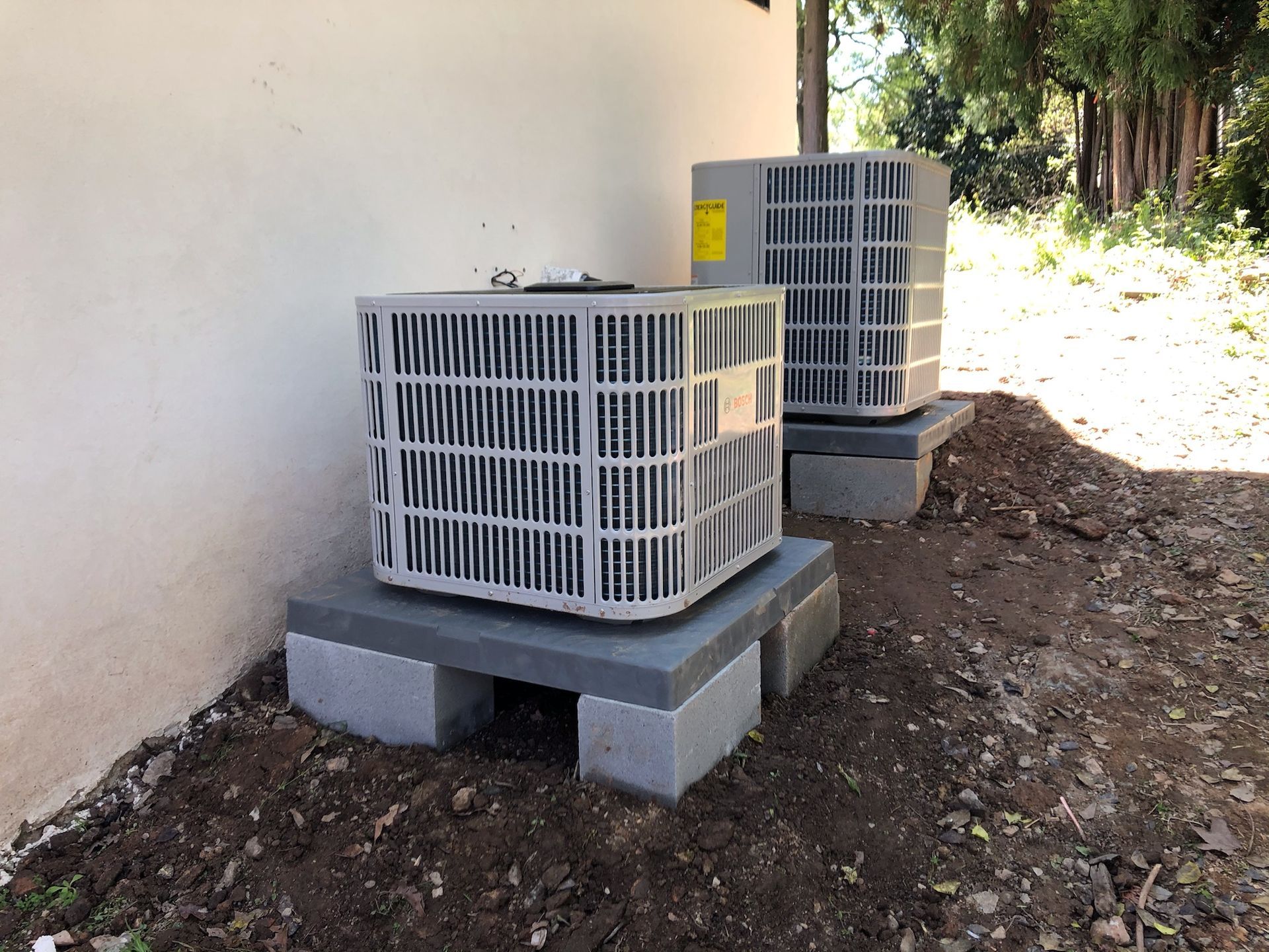Leveled up outdoor units. We take time and care for your project