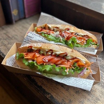 スモークサーモン・サンドイッチ