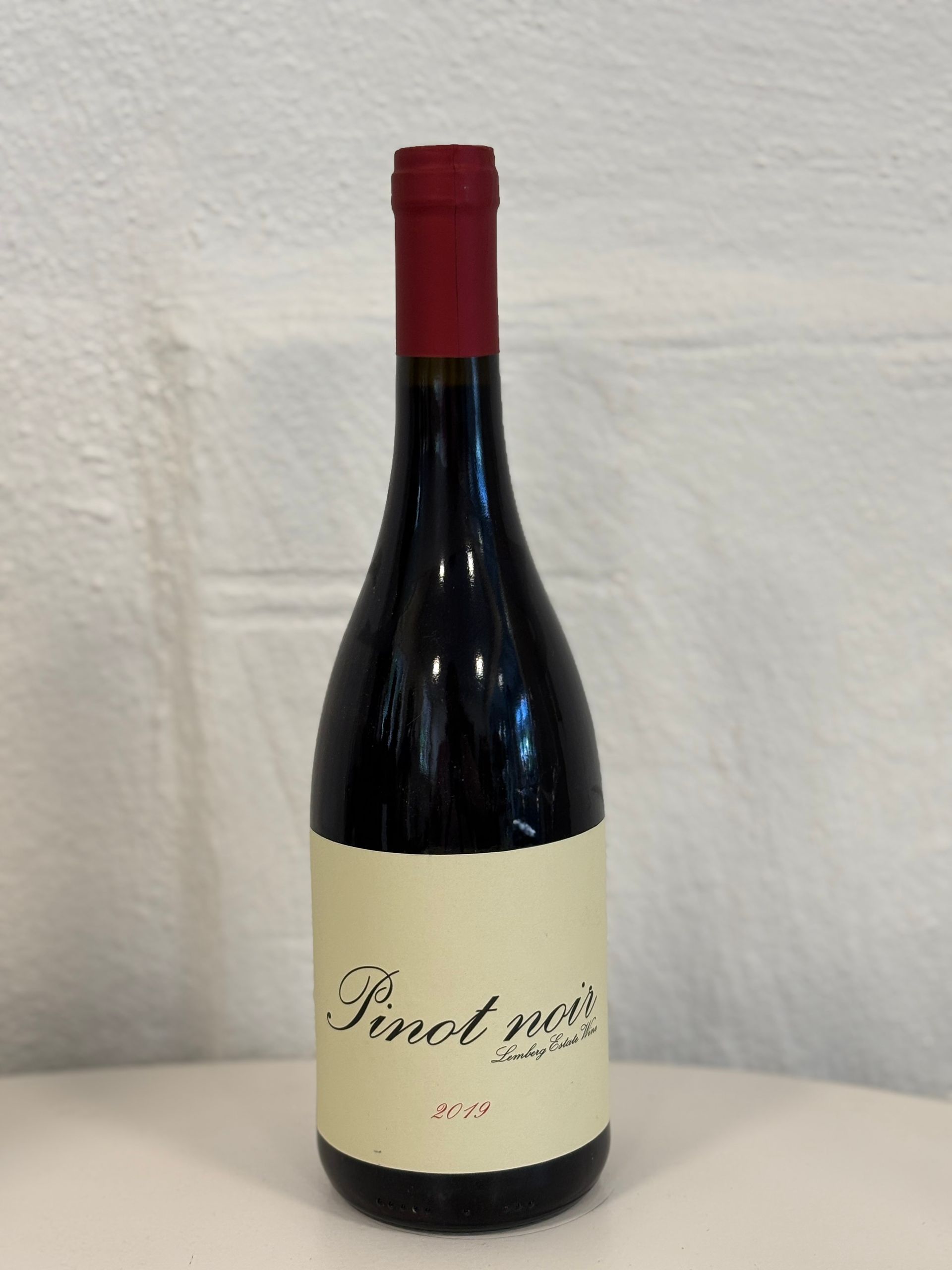 Lemberg Wine Estate Pinot noir