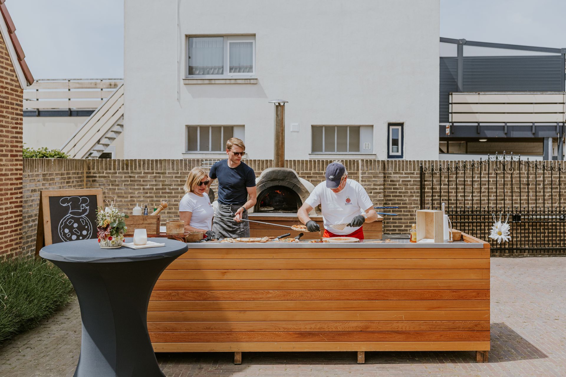 Authentieke houtgestookte pizza foodtruck in Limburg