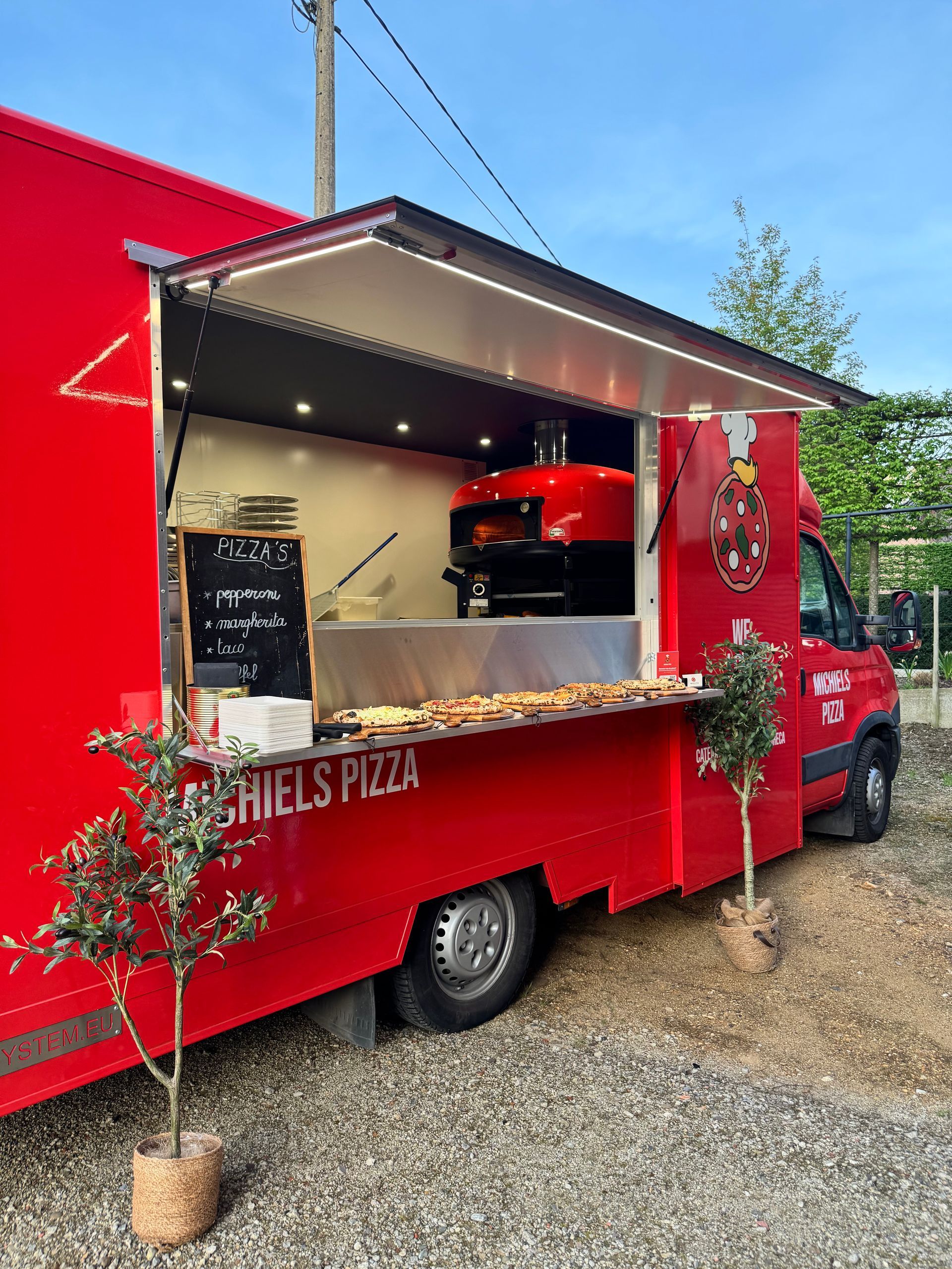 Pizza catering Belgie Limburg