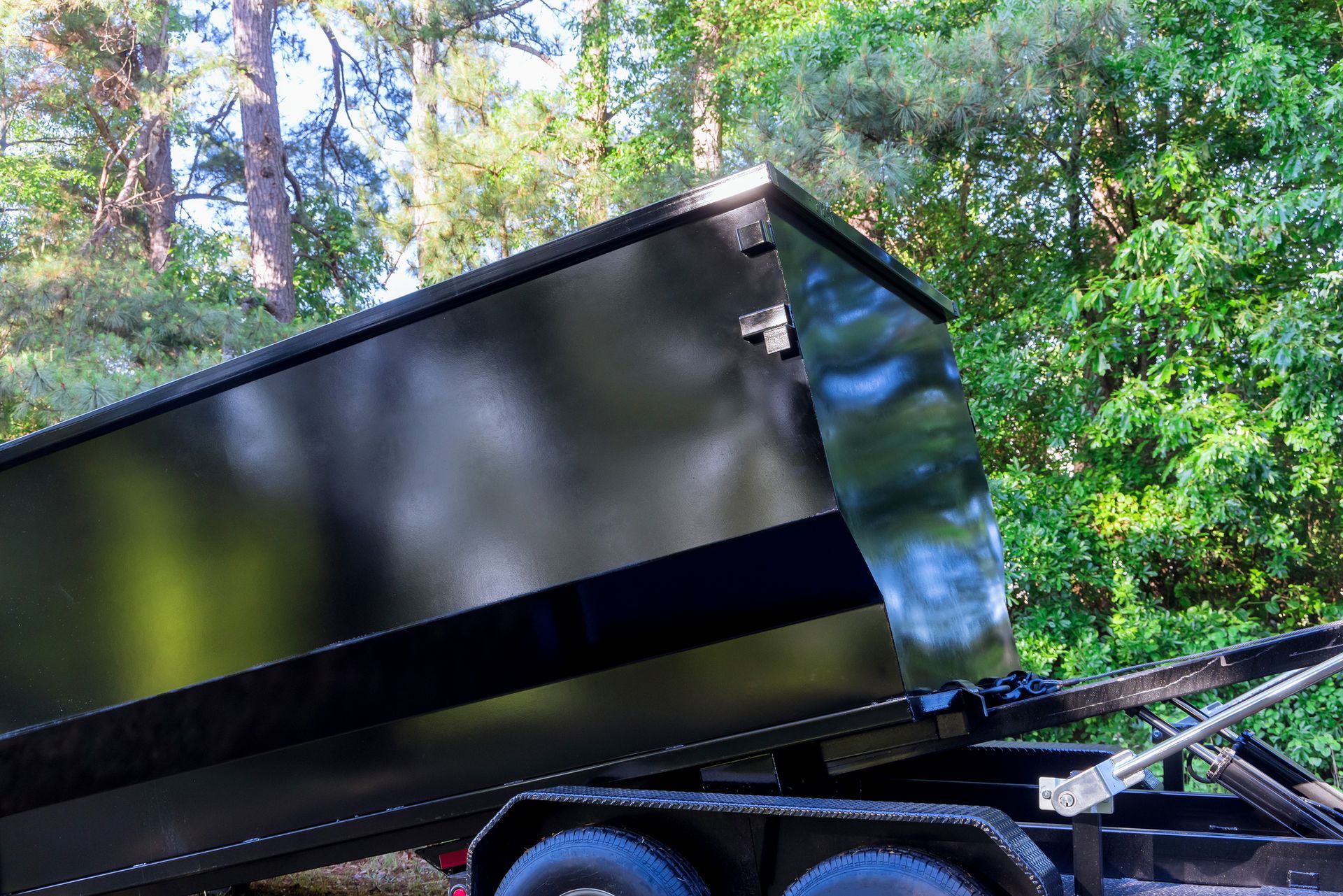 Construction Dumpster Rental — DWR Del Monte Waste Removal

