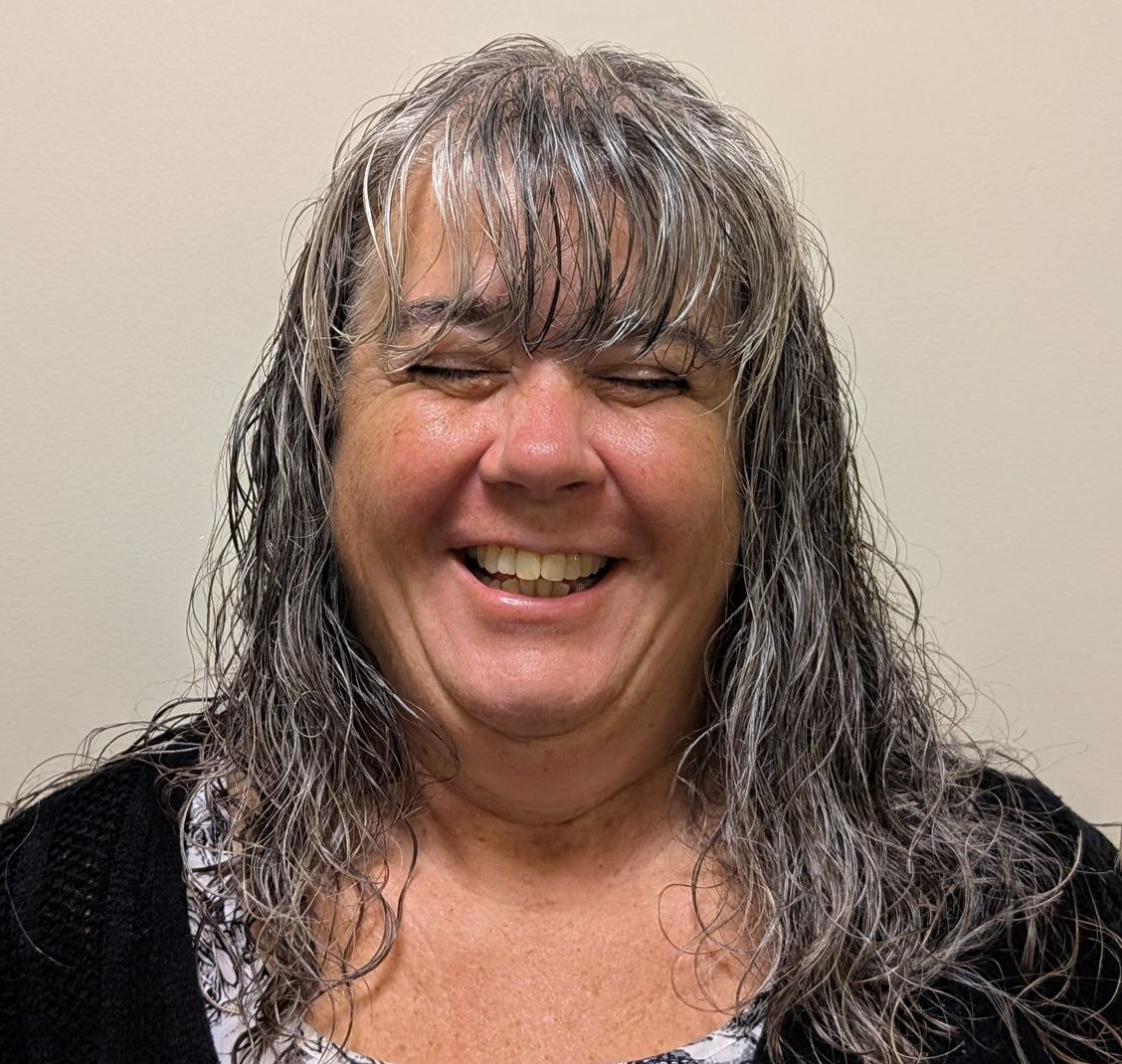 Lori Scales Headshot