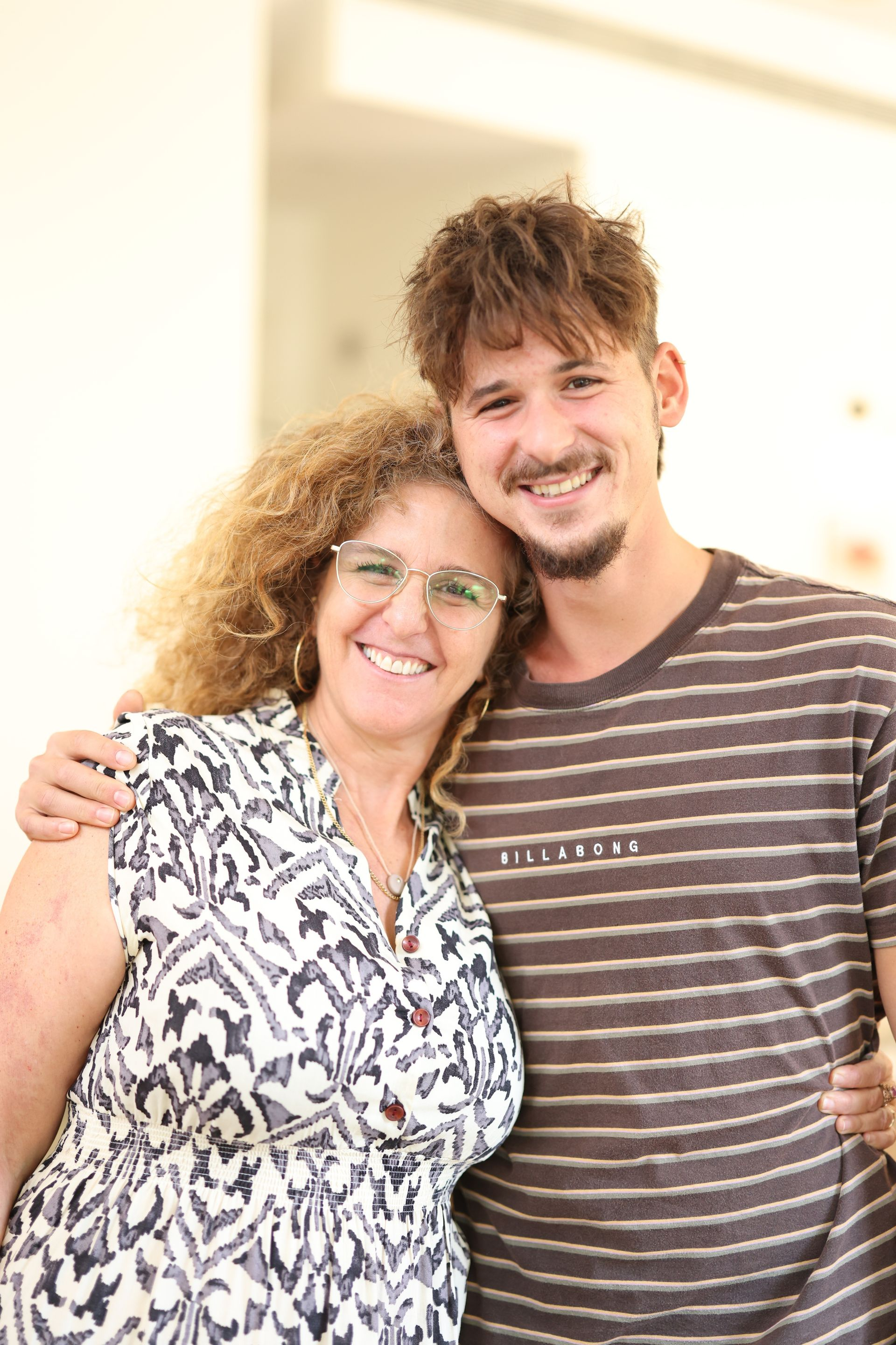 אחת שתיים