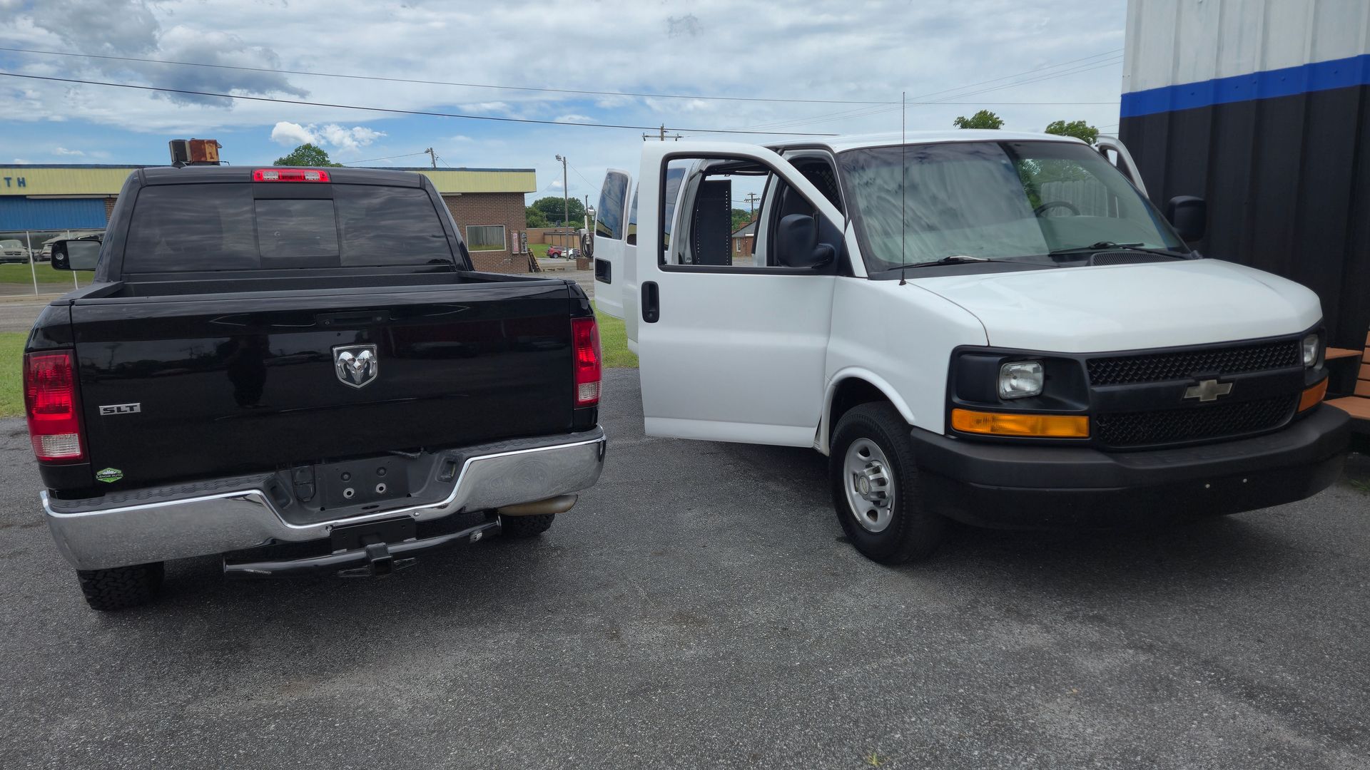 Truck sliding rear window replacement in Charlotte, NC