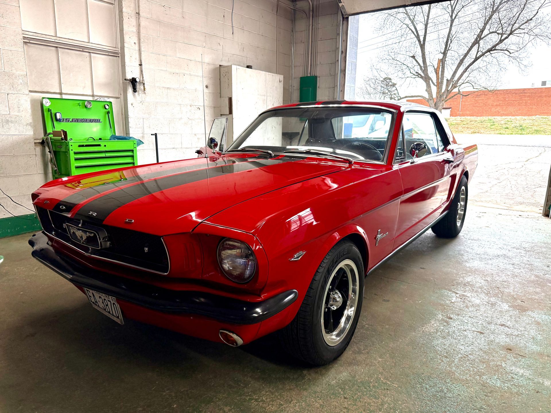 Ford windshield replacement in Charlotte Metro Ford windshield replacement in Charlotte Metro