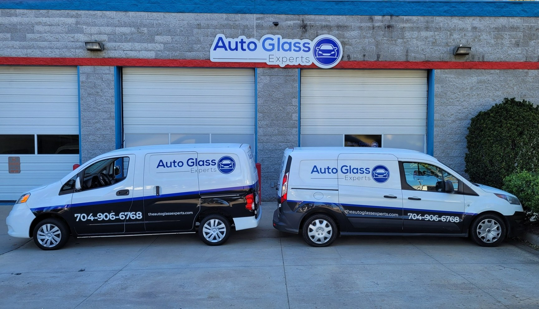 Auto glass shop in Huntersville, NC Auto glass shop in Huntersville, NC